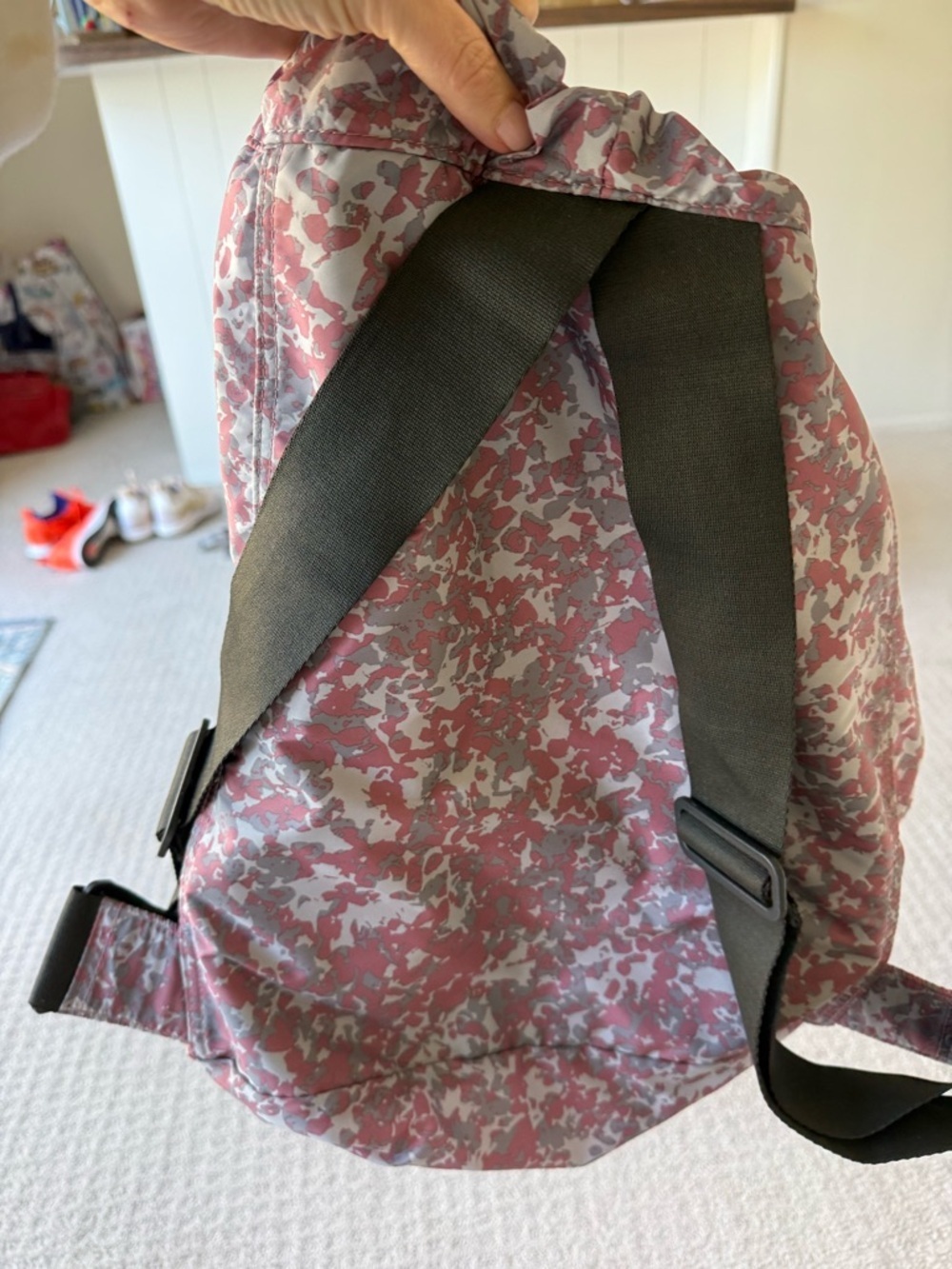 adidas Stella McCartney Pink Camo Drawstring Bag with Orange Interior - Picture 3 of 4